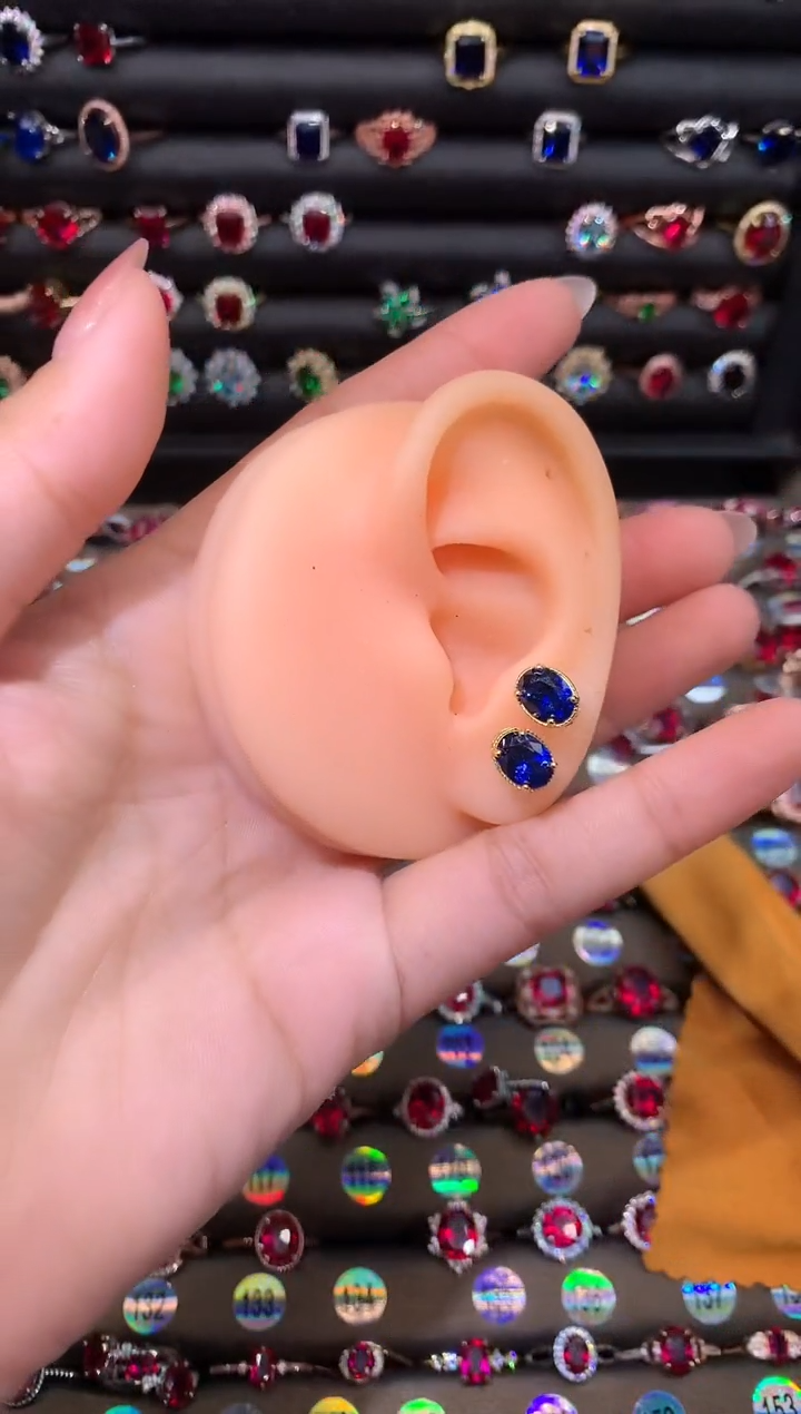 【闪购商品】蓝宝石耳饰银S925镶嵌金68