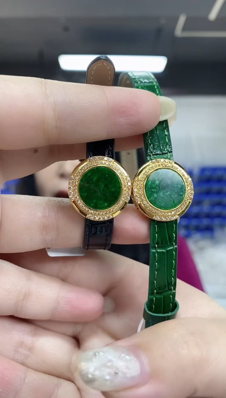 【闪购商品】翡翠手链未镶嵌多样性发其一颜色微差