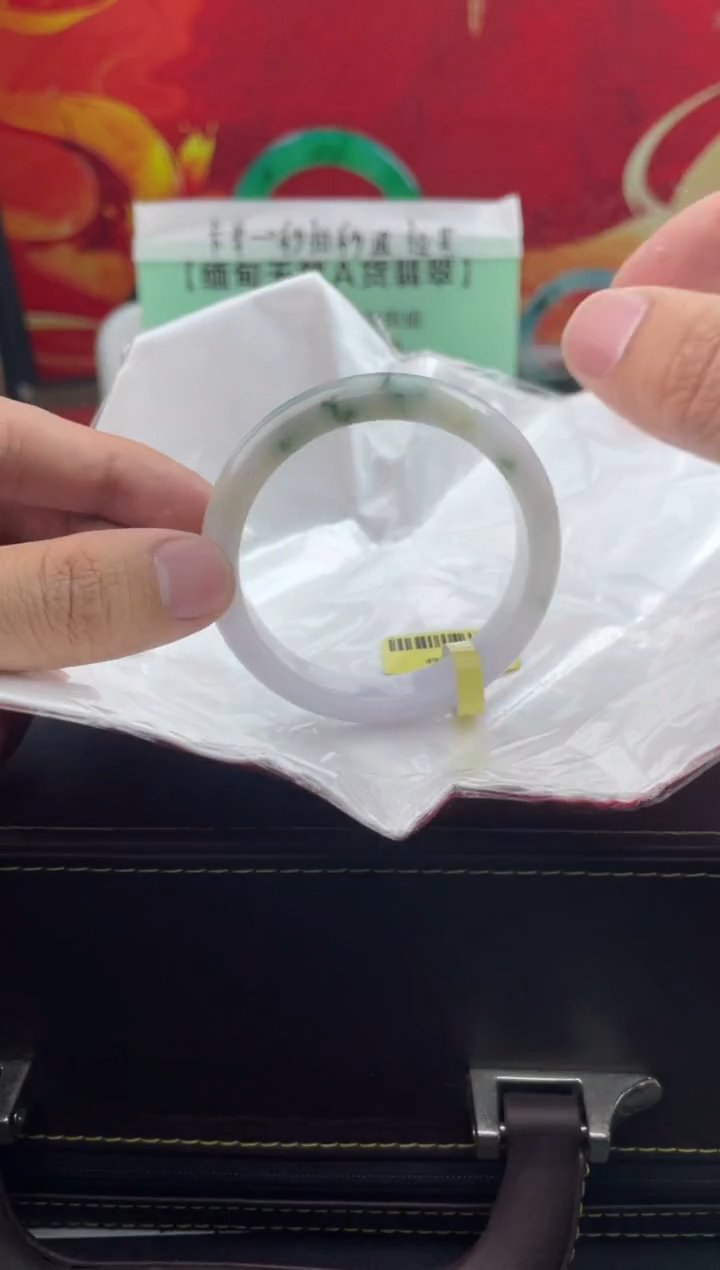 【闪购商品】翡翠手镯未镶嵌22翡翠手镯