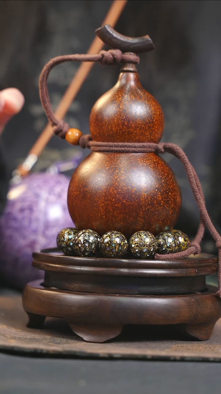 【闪购商品】YP123大漆酒葫芦不包手串及旋转底座