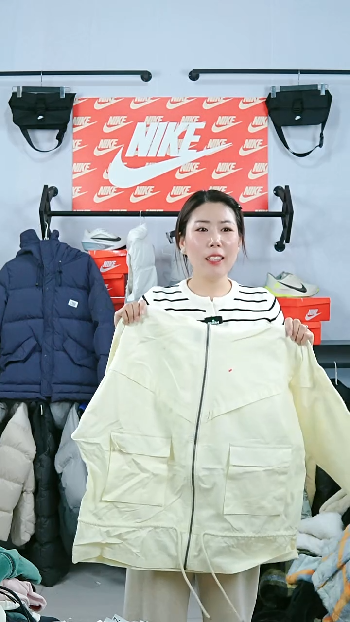 1697闪购编码运动衣以直播间过品为准尺码M