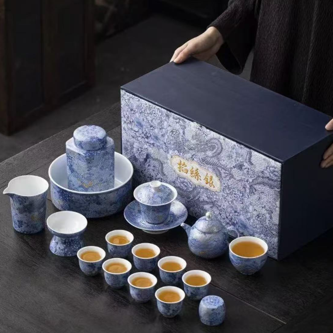 高档掐丝银龙陶瓷功夫茶具套装家用茶壶轻奢送礼