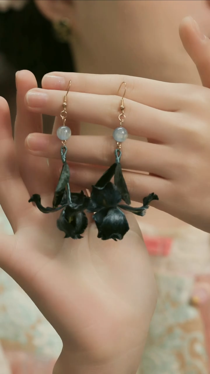 刺绣湘传礼纯手工耳饰