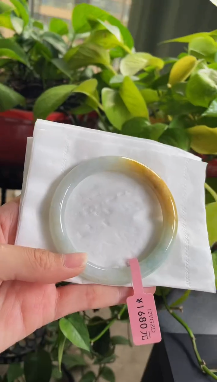 【闪购商品】翡翠手镯未镶嵌62手镯59.3