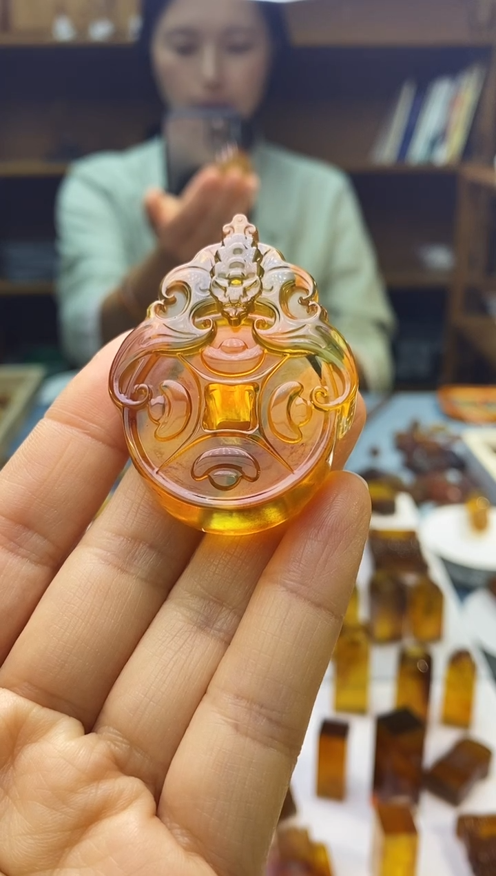 琥珀颈饰未镶嵌SN82-29（福在眼前）