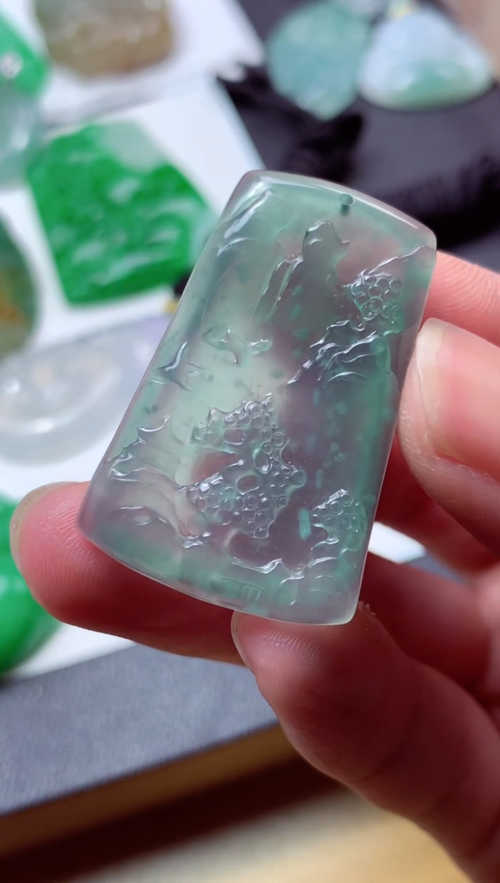 翡翠未镶嵌颈饰天然翡翠