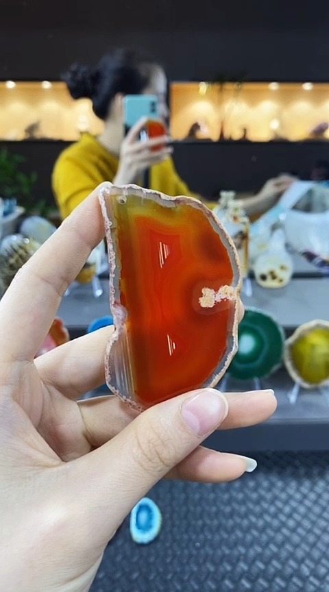 未镶嵌颈饰玛瑙/玉髓断****城玛瑙