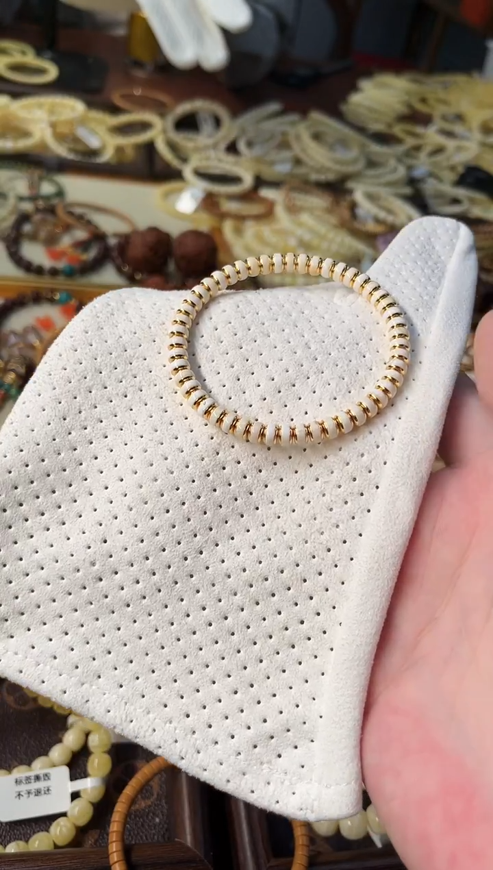 裸石琥珀未镶嵌米*泽琥珀蜜蜡