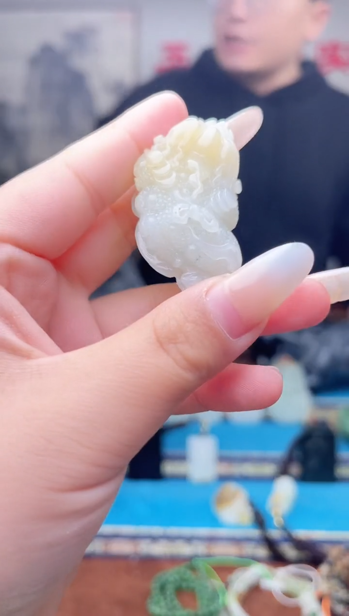 【闪购商品】和田玉挂件未镶嵌1