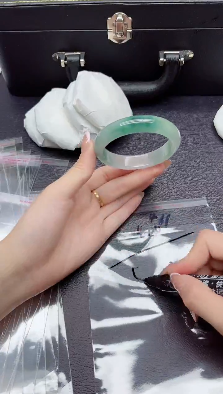 410所见即所得·秒拍秒付