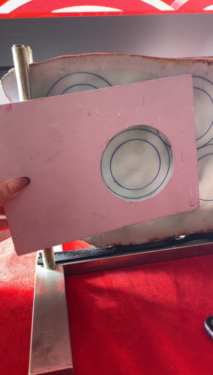 【闪购商品】定制翡翠手镯未镶嵌定制手镯LBFC/DZS