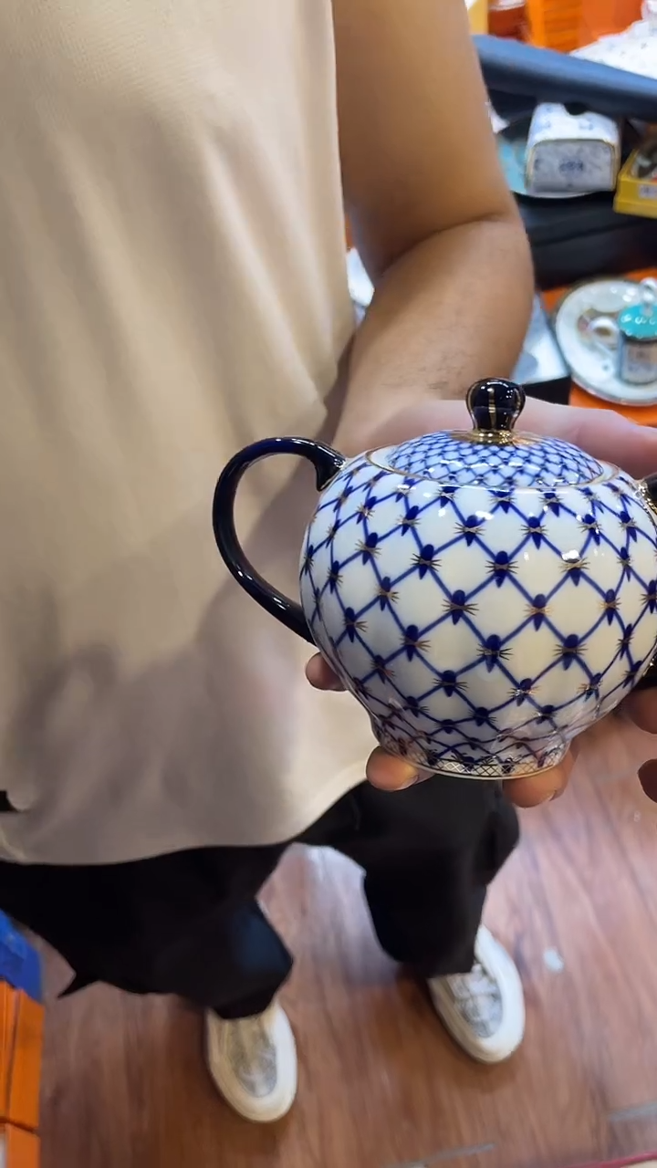 杯鸿辉家品牌瓷器，京东包邮！