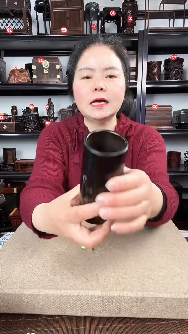 【闪购商品】木3033老李红木工艺品