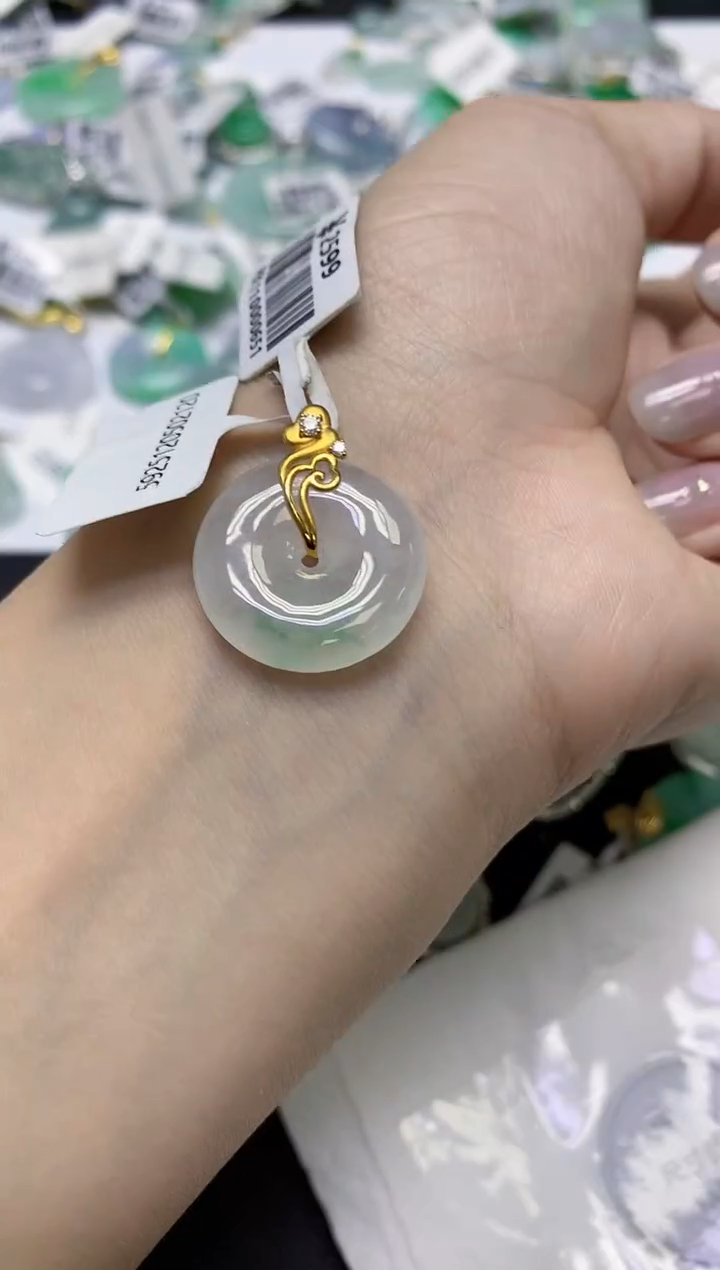 颈饰18K金镶嵌翡翠天然缅甸翡翠A货百元以上9元证书费自理