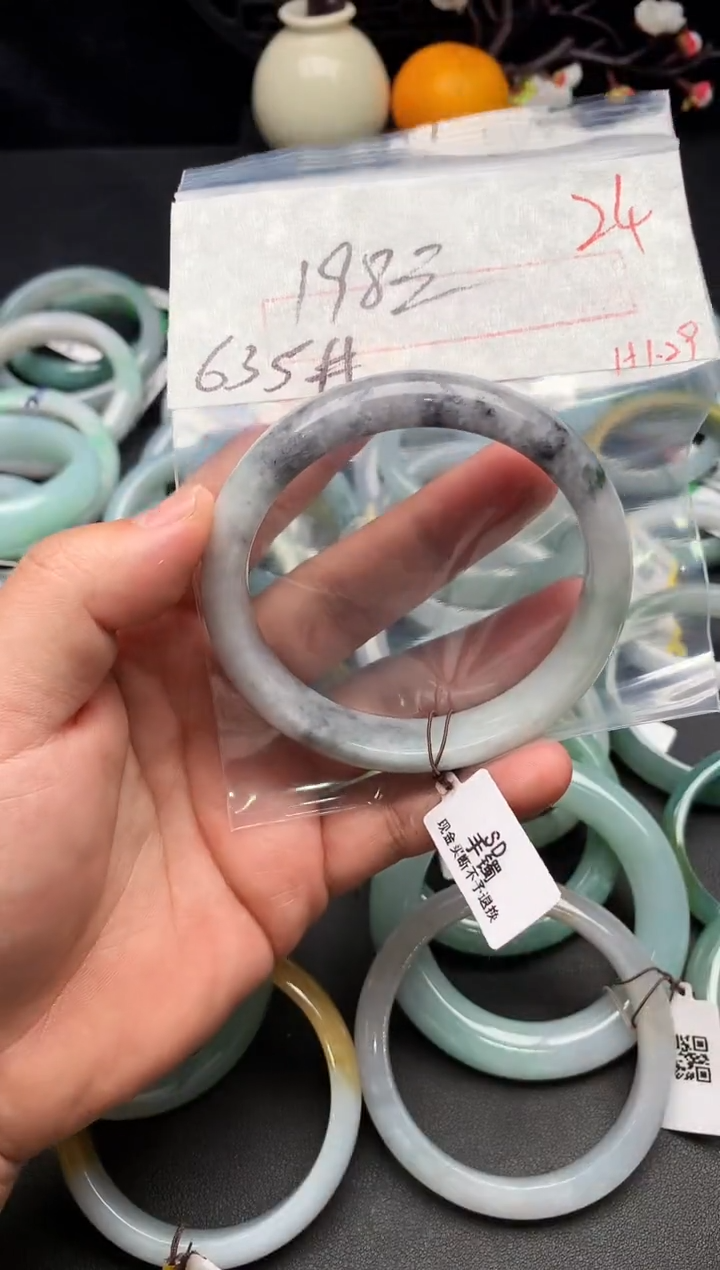 【闪购商品】定制翡翠未镶嵌毛货需精细抛光+多样性发货拍一发一