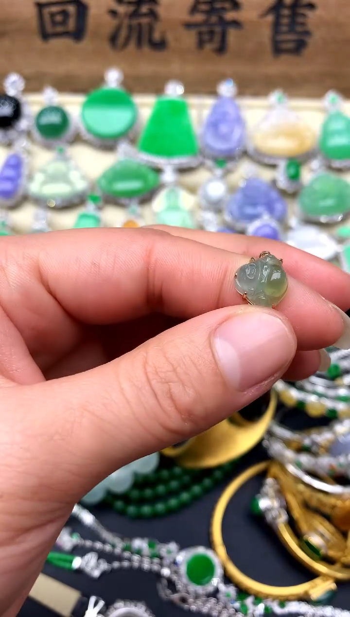 【闪购商品】翡翠戒指18K金镶嵌80-中国好珍宝