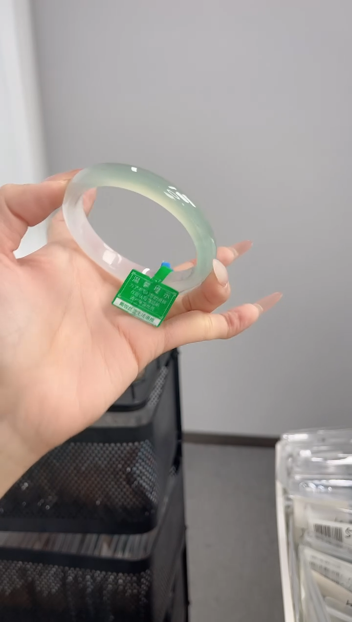 【闪购商品】玛瑙/玉髓手镯未镶嵌56圈