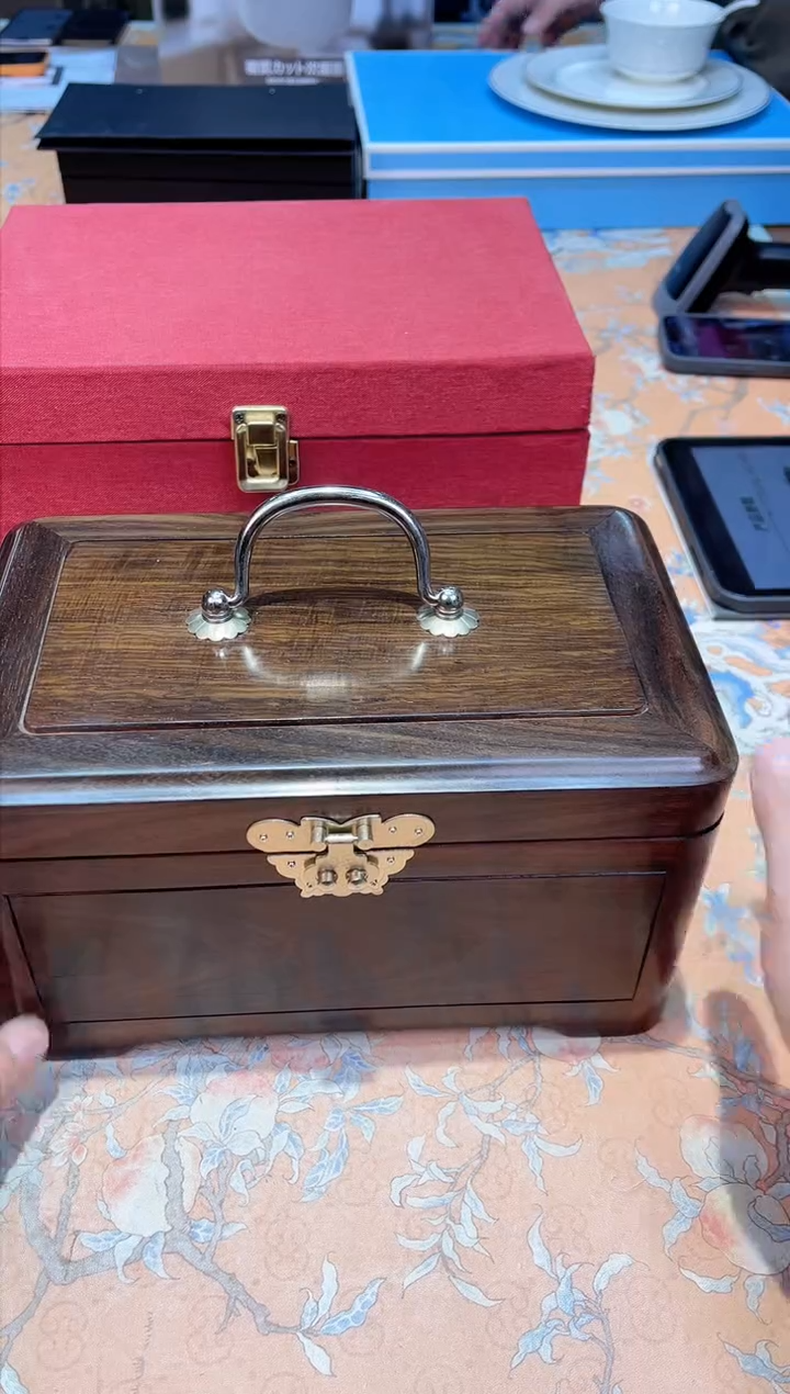 【闪购商品】瓷片637************