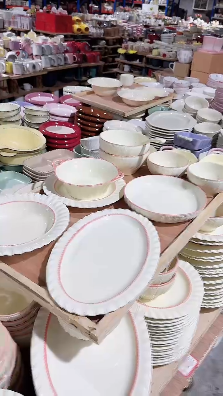 陶瓷粉色花边10件套微瑕 凑满20元包邮