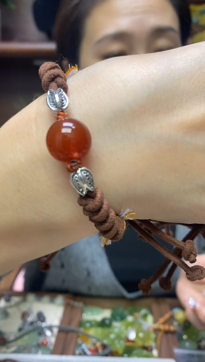 【闪购商品】玛瑙/玉髓手串未镶嵌·