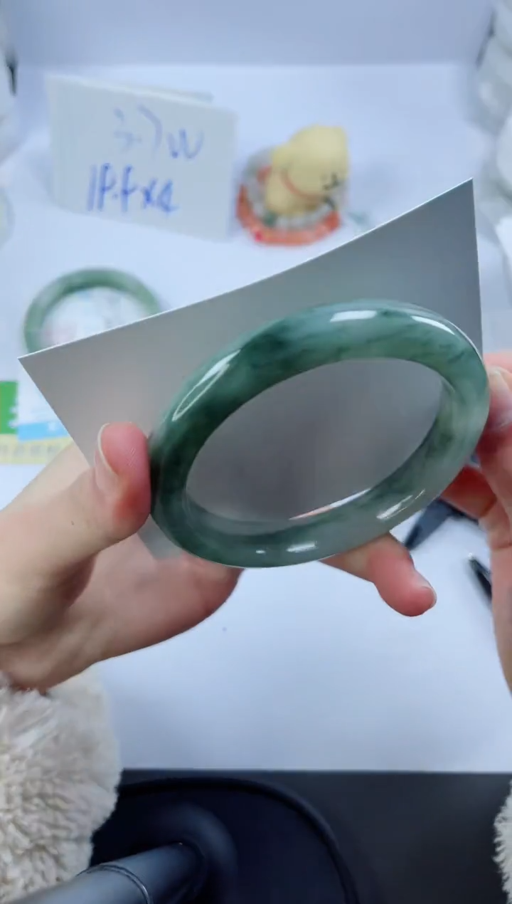 【闪购商品】石英质玉手镯未镶嵌779-60.7