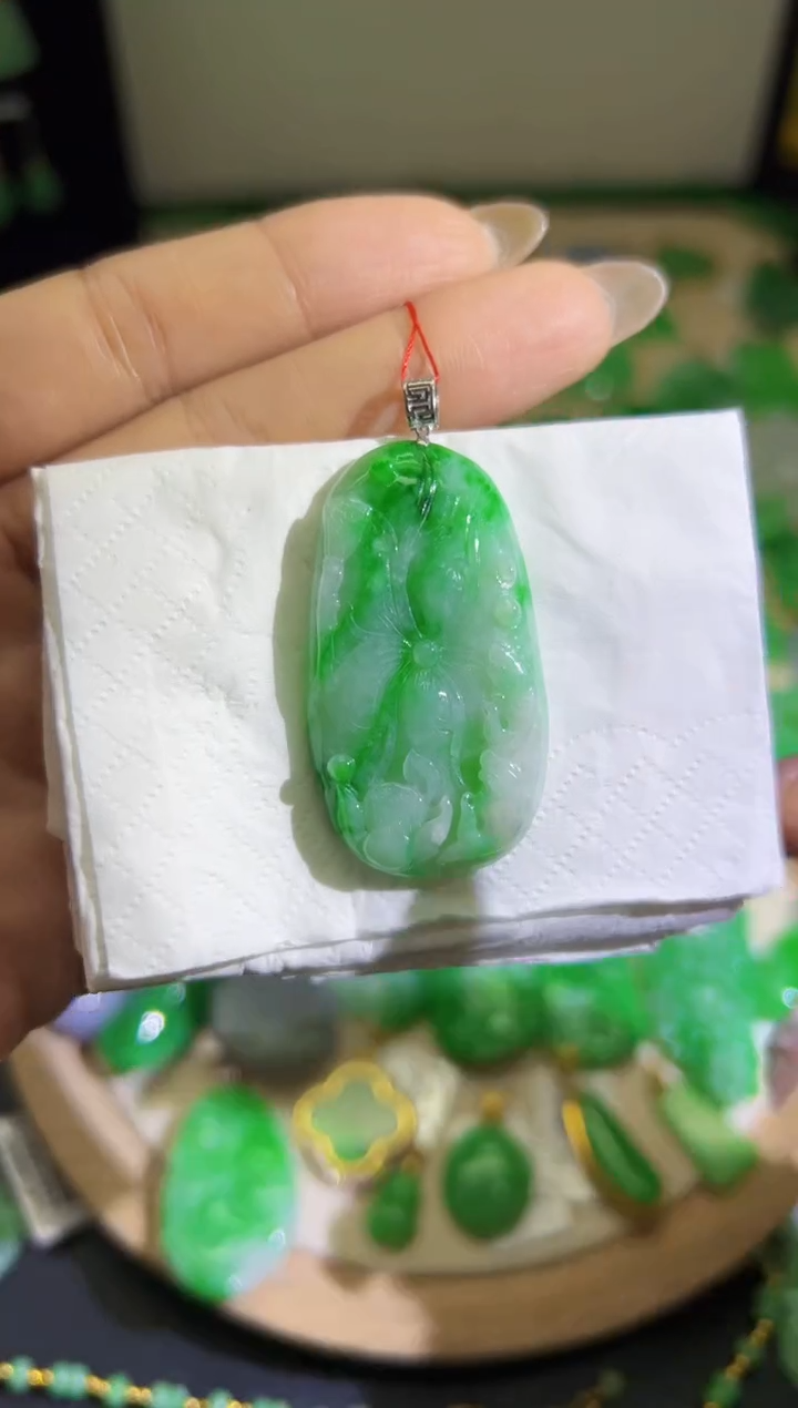 【闪购商品】翡翠颈饰18K金镶嵌Q缅料A货翡翠/支持复检/一件