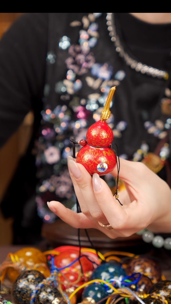 【闪购商品】106易林脖挂大漆小葫芦----168