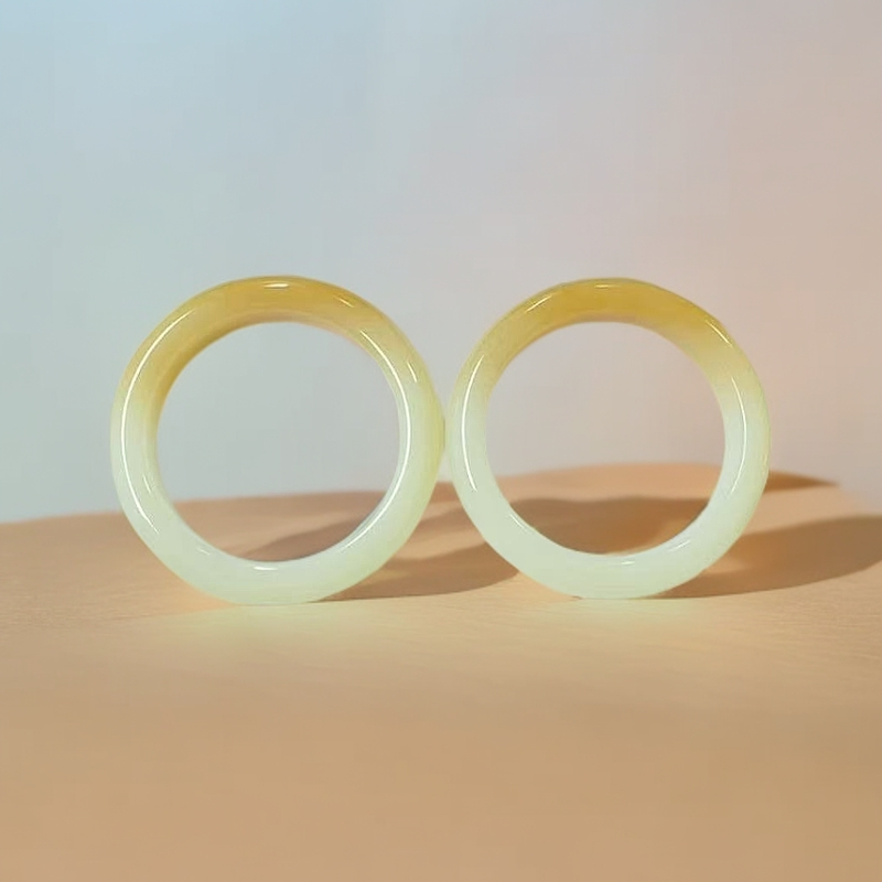 【嘉玉隆珠宝】天然和田玉糖白手镯厚装多样性发货仅一只