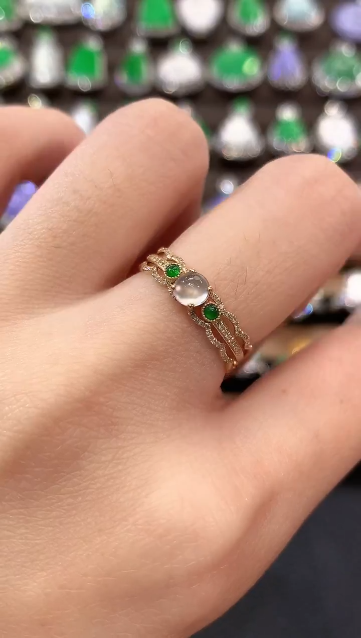 18K金镶嵌戒指翡翠冬日珠宝W3