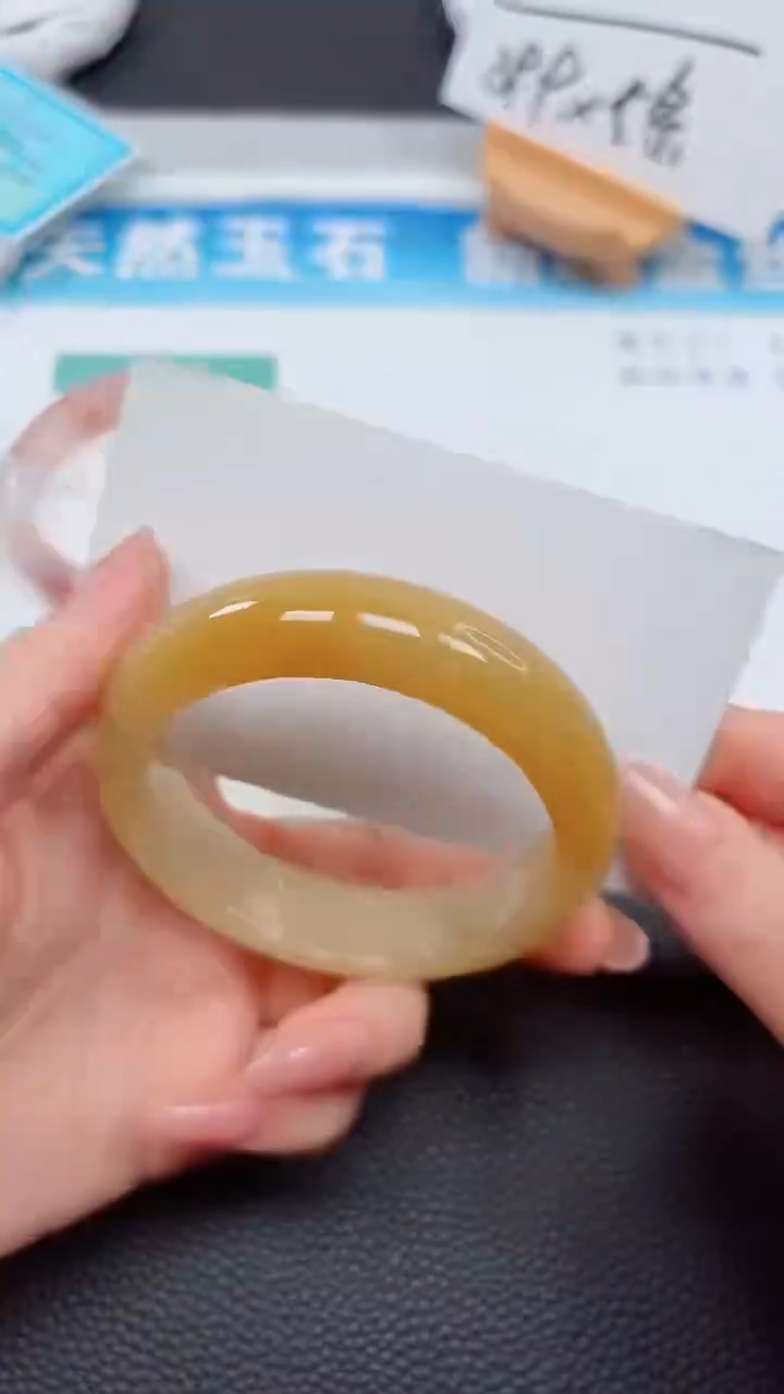 【闪购商品】石英质玉手镯未镶嵌465