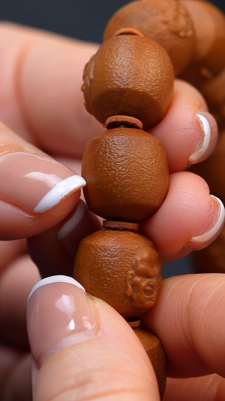 【闪购商品】橄榄核手串老型恶僧