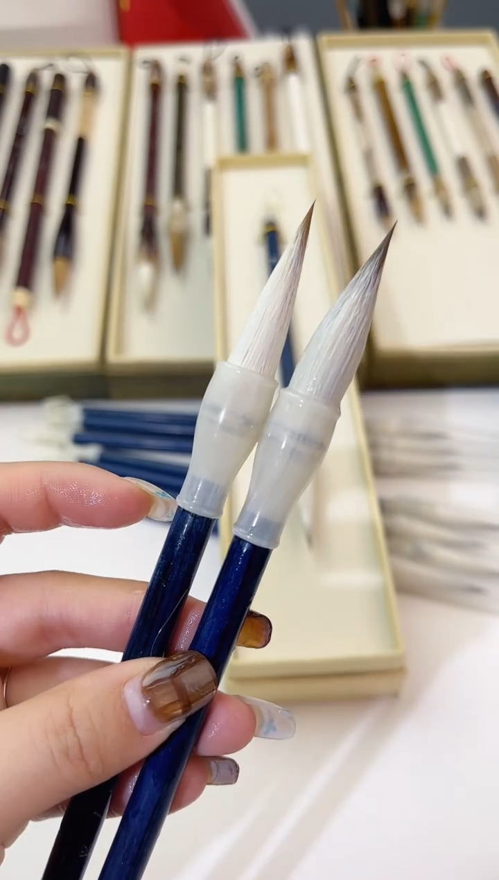 仓澜3.5出峰 狼羊兼1只