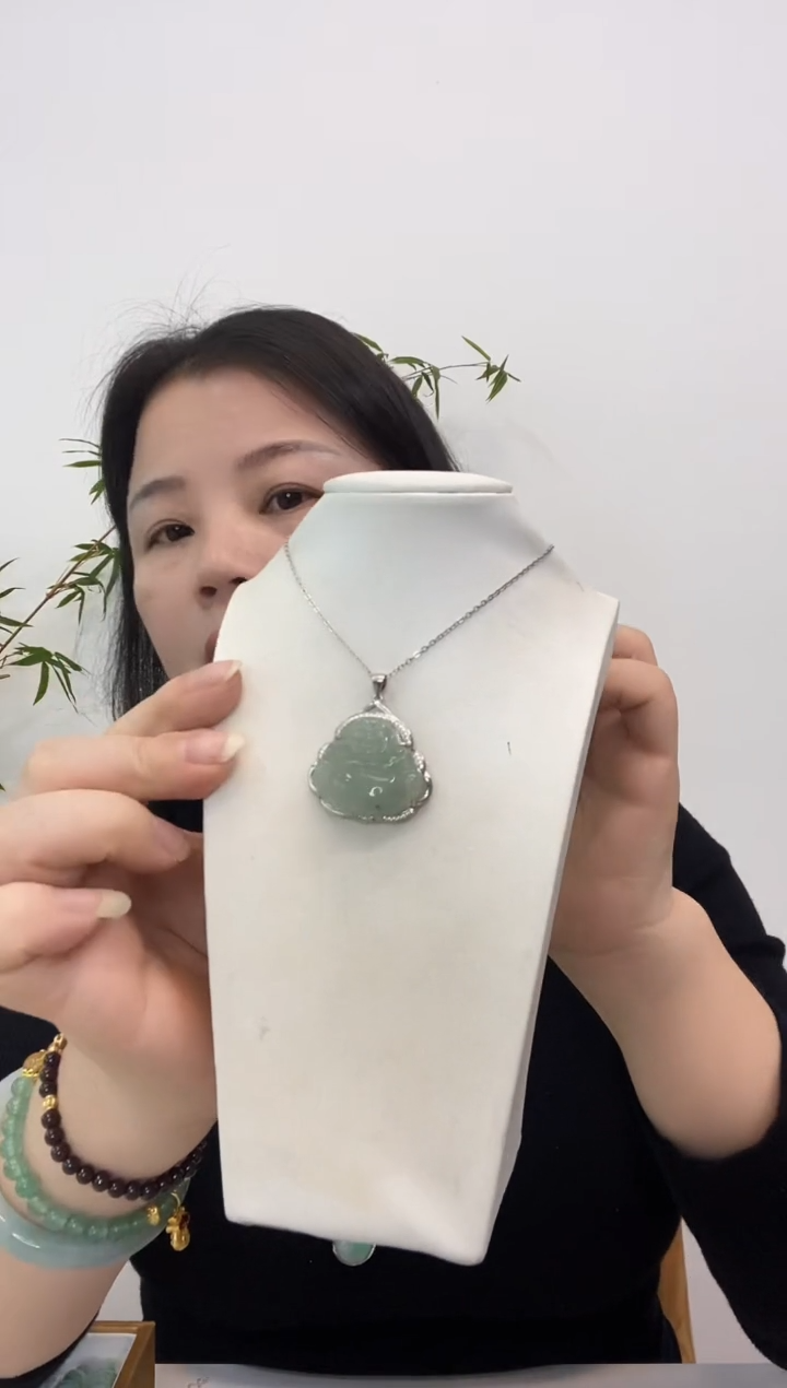 【闪购商品】翡翠吊坠(赠链)银S925镶嵌小佛