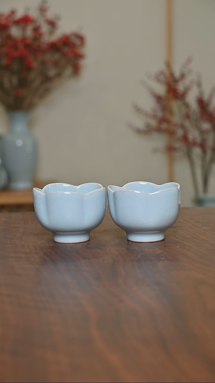 【闪购商品】其他海棠杯2只微瑕天青釉 无款