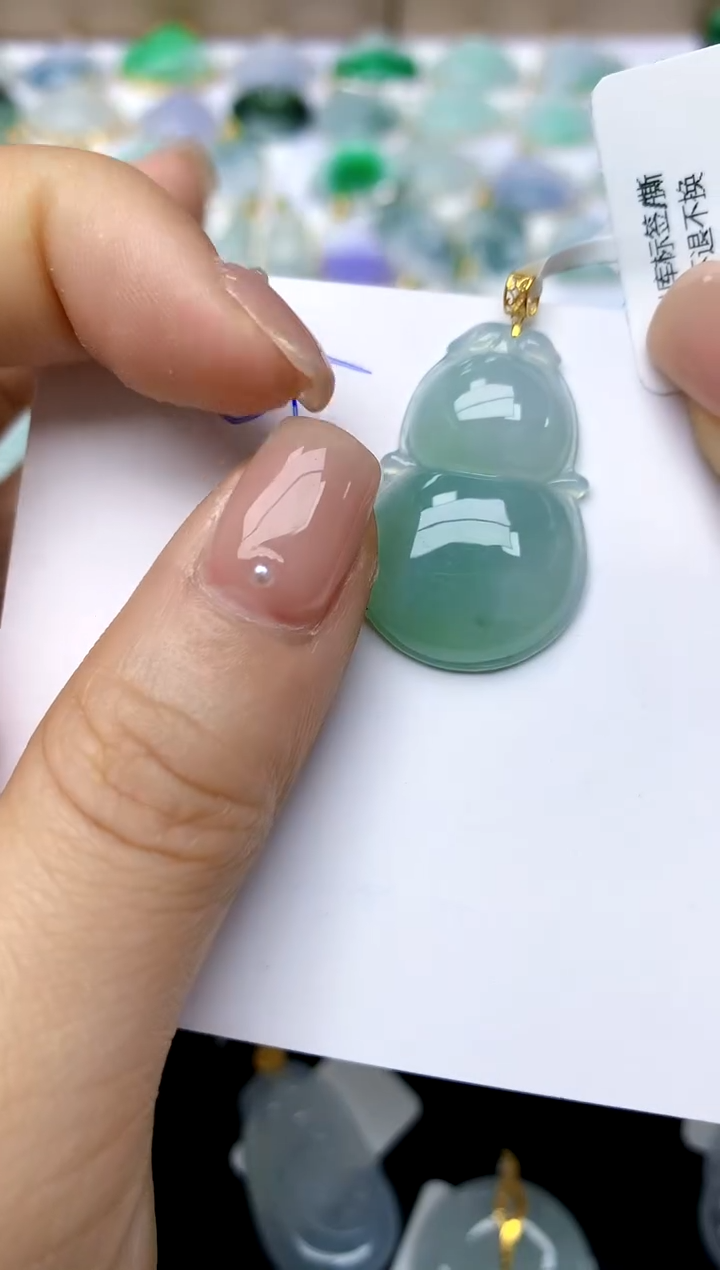 【闪购商品】翡翠颈饰18K金镶嵌51天然A货翡翠