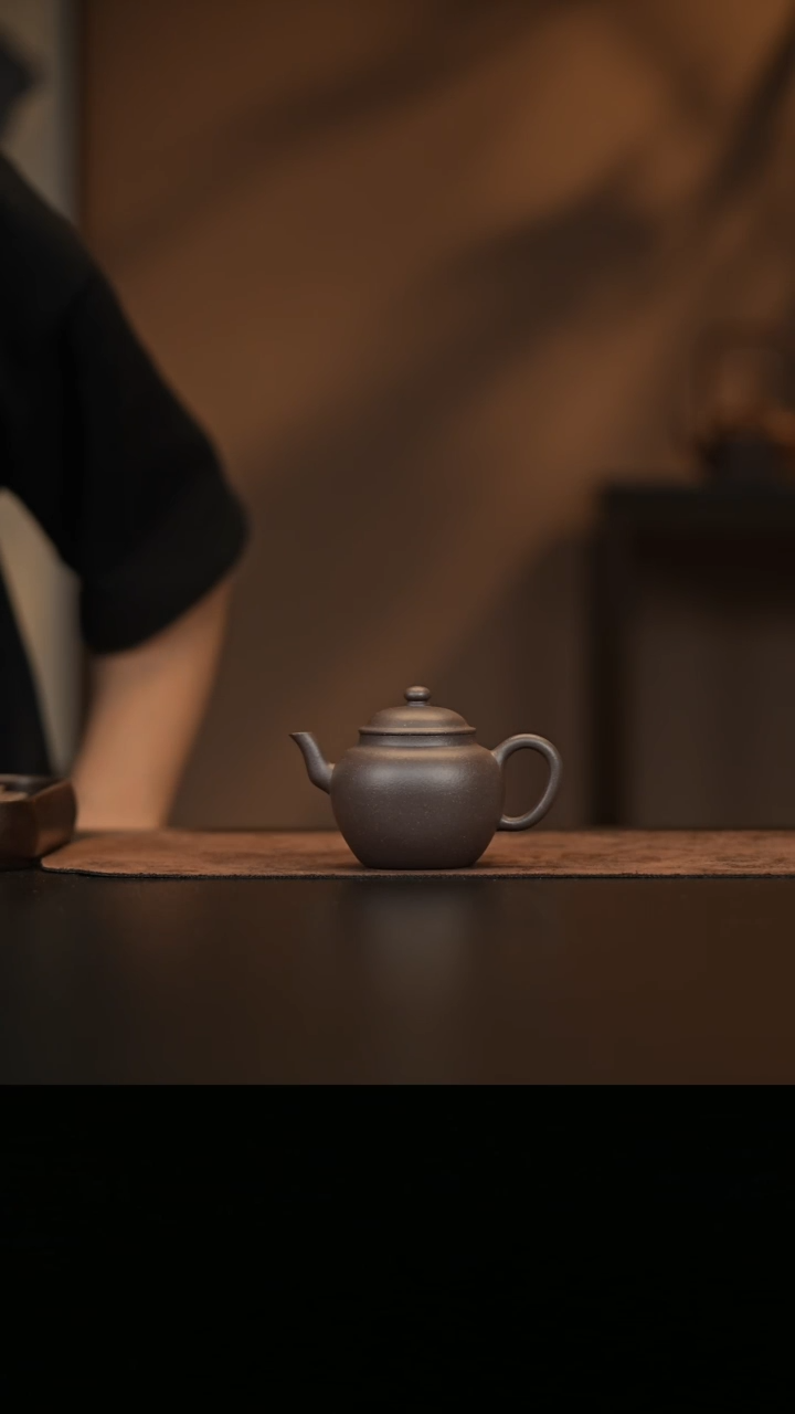 允禾斋  紫砂壶  宫灯古式非池 天青