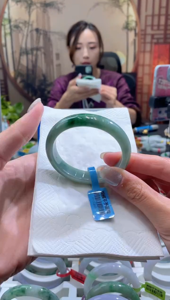 未镶嵌手镯翡翠000070571