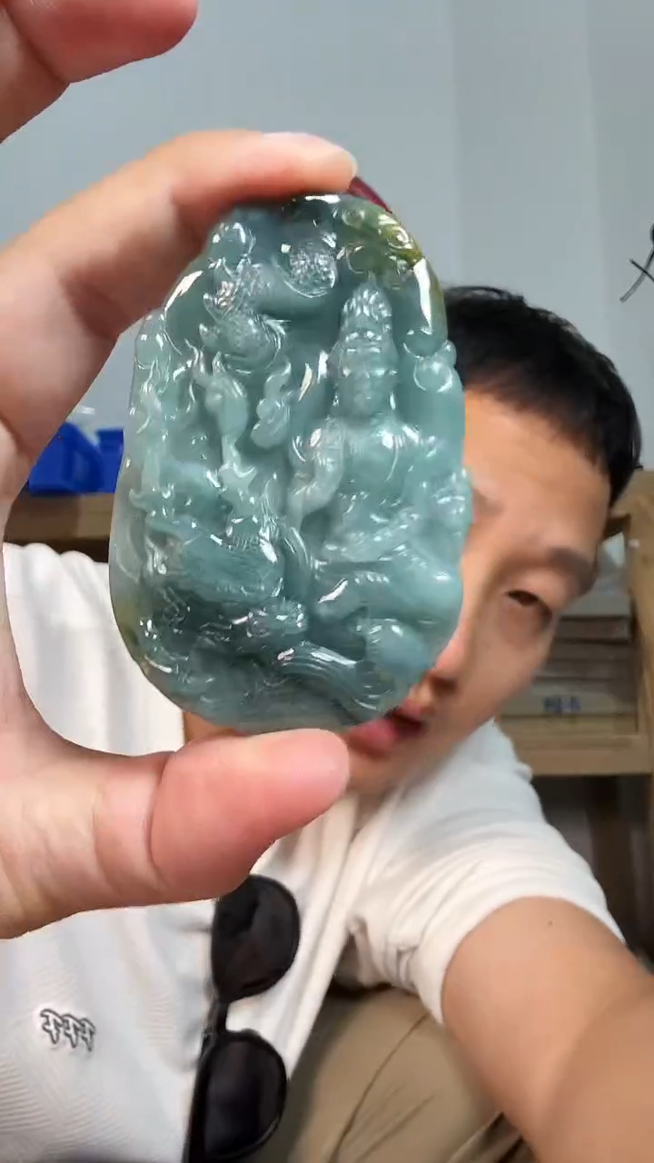 颈饰未镶嵌翡翠4743天然珠宝翡翠观音带绳多样性发一个