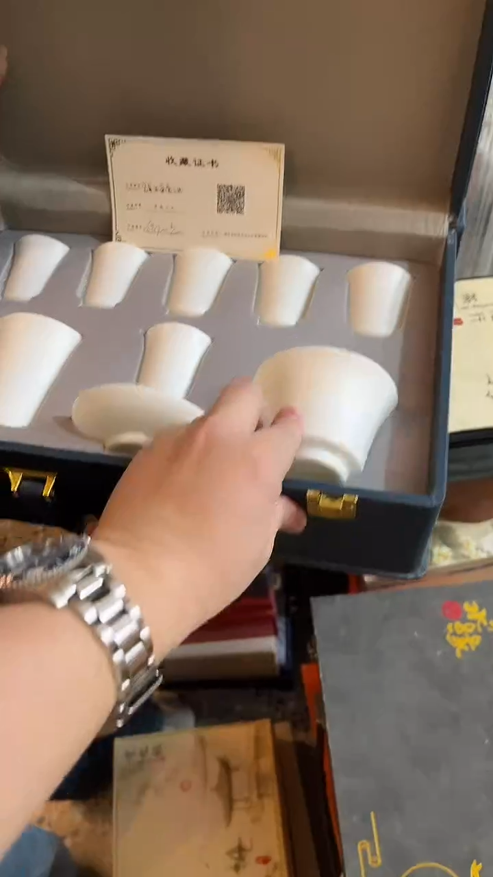 其他        茶具D