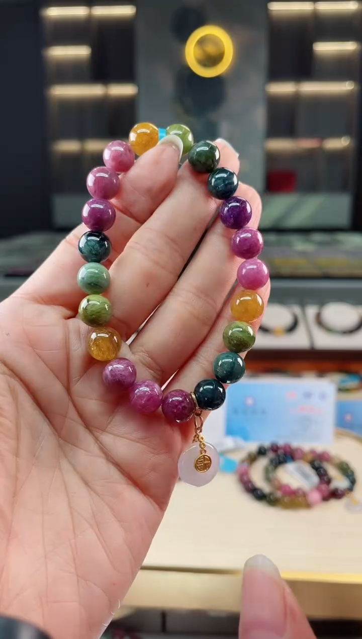 【闪购商品】碧玺三圈手串未镶嵌（多样性发一条）Q