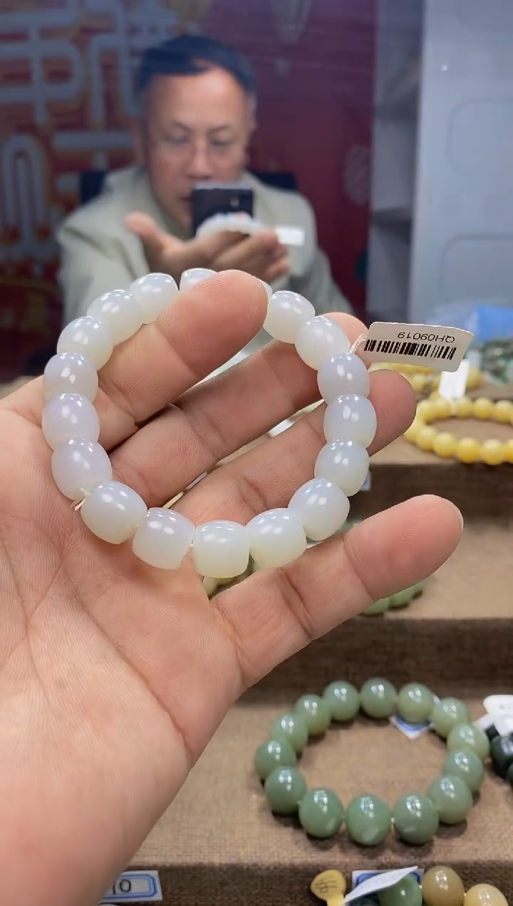 【闪购商品】和田玉手串未镶嵌，