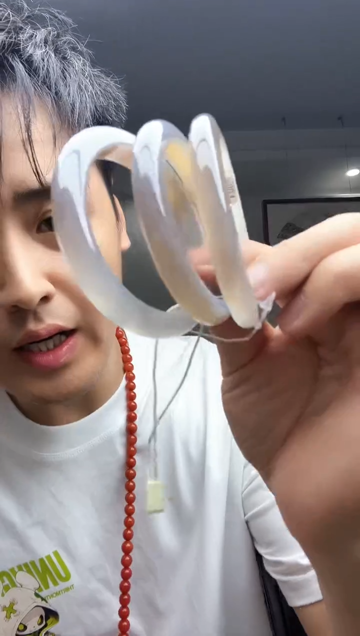 玛瑙/玉髓颈饰未镶嵌烟紫手镯下单备注圈口