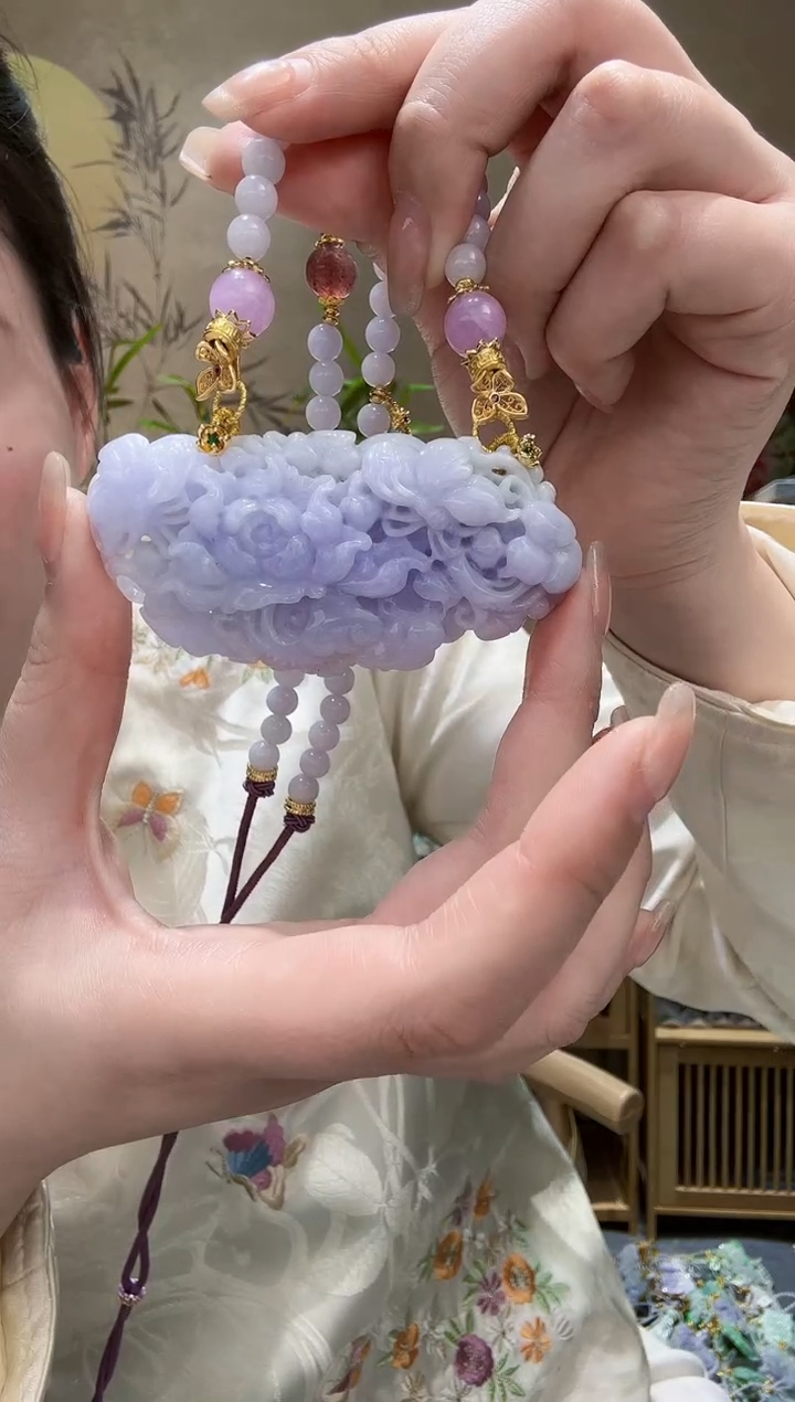 【闪购商品】翡翠颈饰未镶嵌吊坠