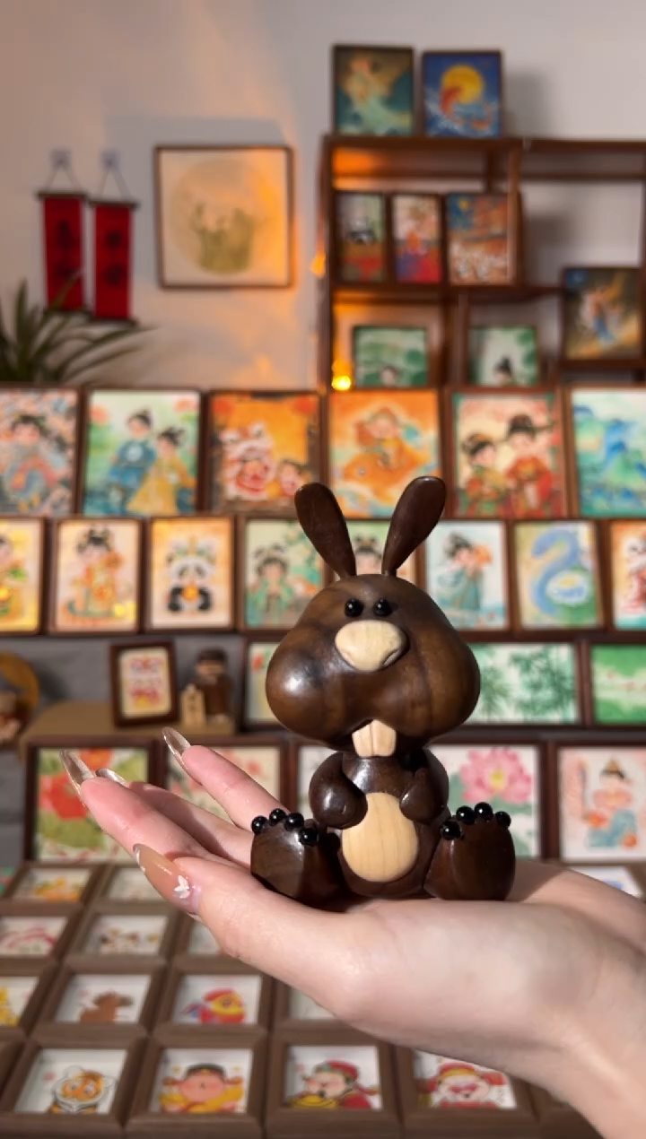 【闪购商品】国画小兔 胡桃木 木作