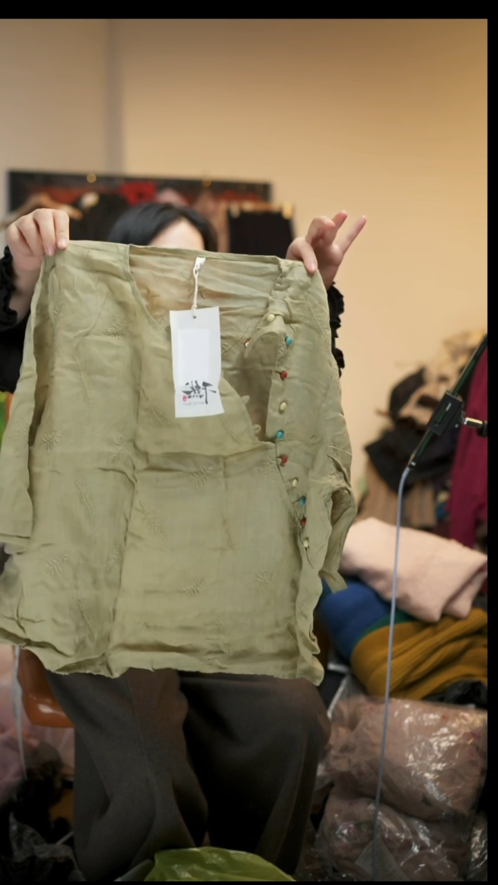 NO退NO换  苎麻刺绣上衣