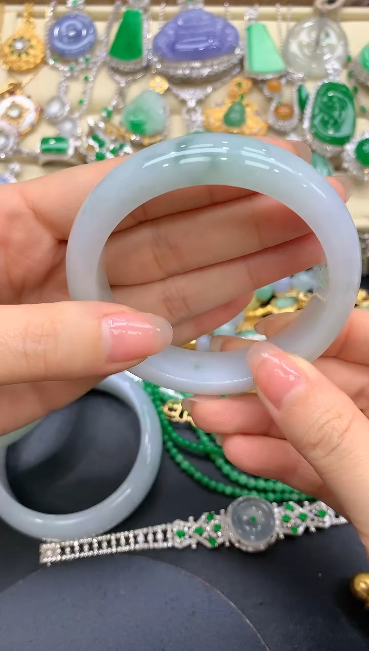 【闪购商品】翡翠手镯未镶嵌310-中国好珍宝