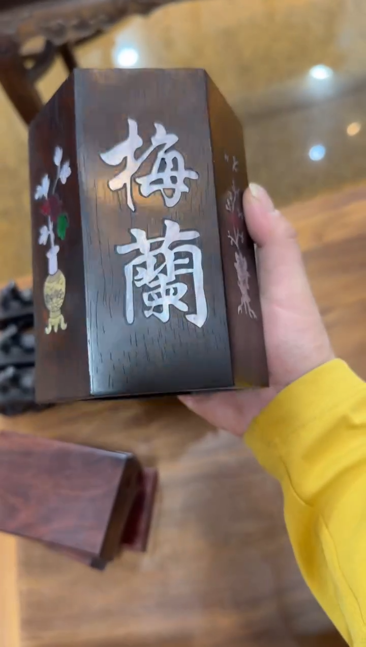 木六角 笔筒  摆件