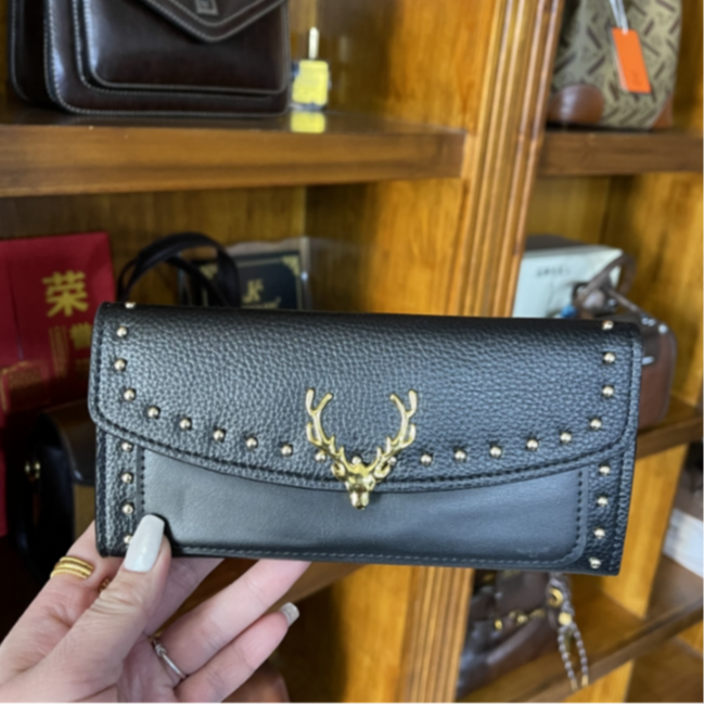 【长19高10】时尚洋气简约鹿头长款卡包黑色142