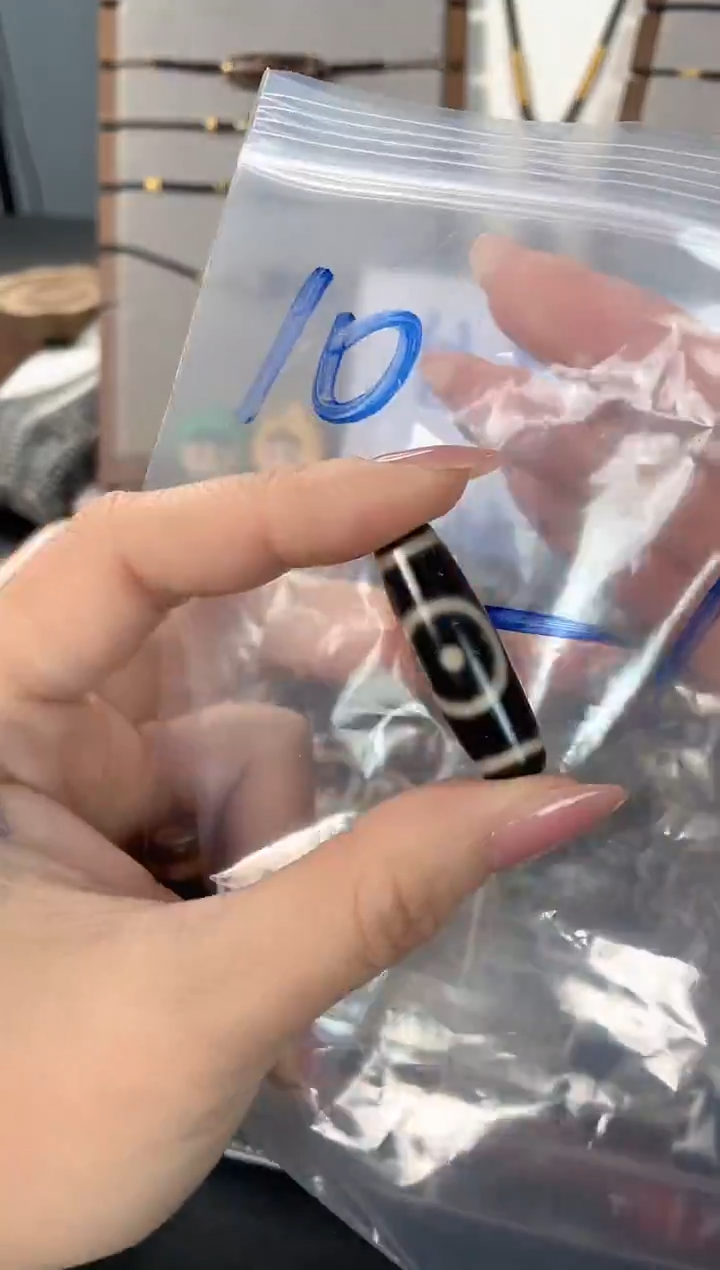 玛瑙/玉髓颈饰未镶嵌10