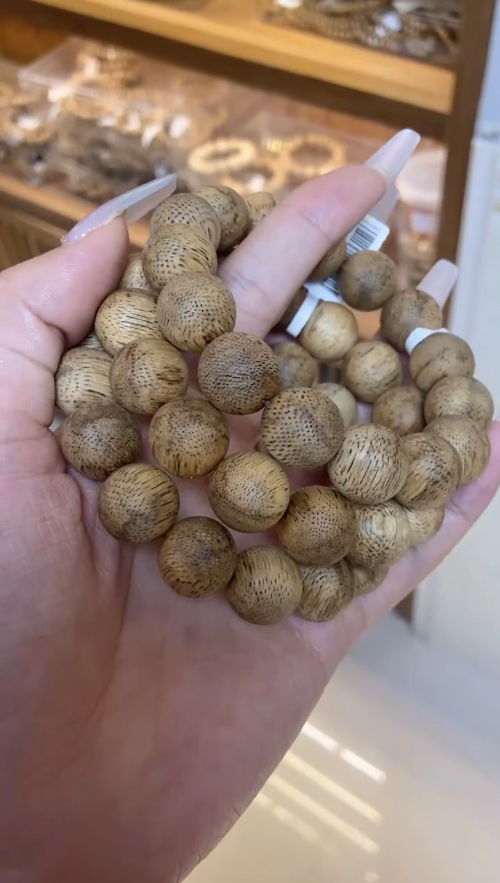 手串沉香菩萨棋圆珠单圈1.5虎皮虫漏多样性发其一